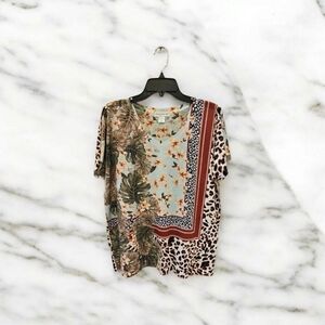 Christopher & Banks Women's Top Size M Mixed Print Floral‎ Animal Slit Sleeves